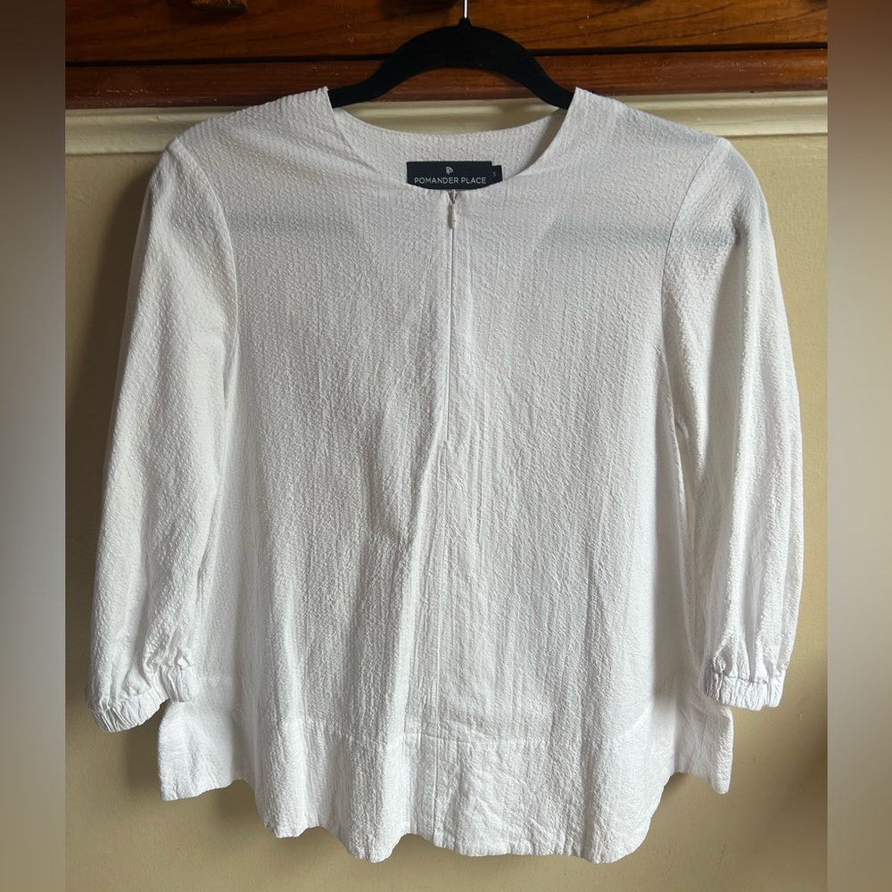 Tuckernuck Pomander Place 3/4 Zip 3/4 Sleeve White Textured Blouse